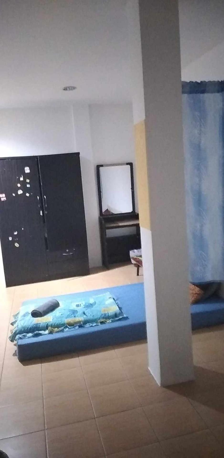 Hotel J&E Nong Prue Esterno foto