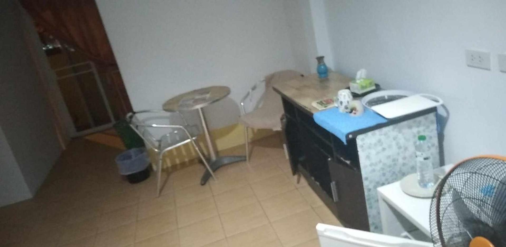 Hotel J&E Nong Prue Esterno foto