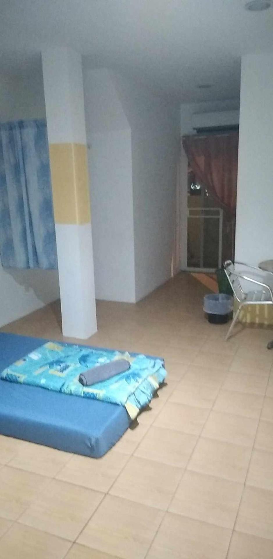 Hotel J&E Nong Prue Esterno foto