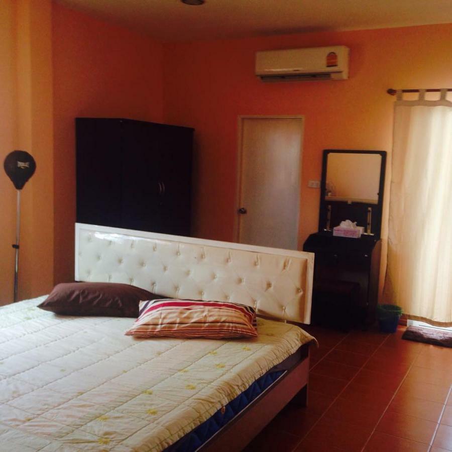 Hotel J&E Nong Prue Esterno foto